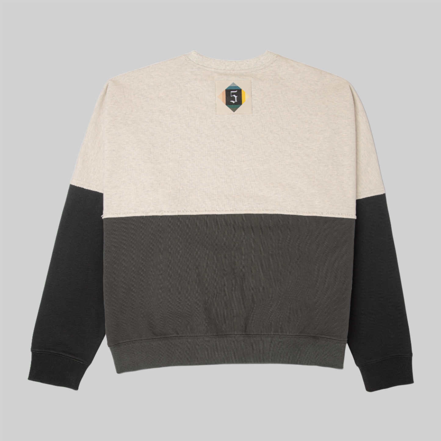 PANELED CREW SWEATSHIRT CREAM/GUNMETAL/BLACK